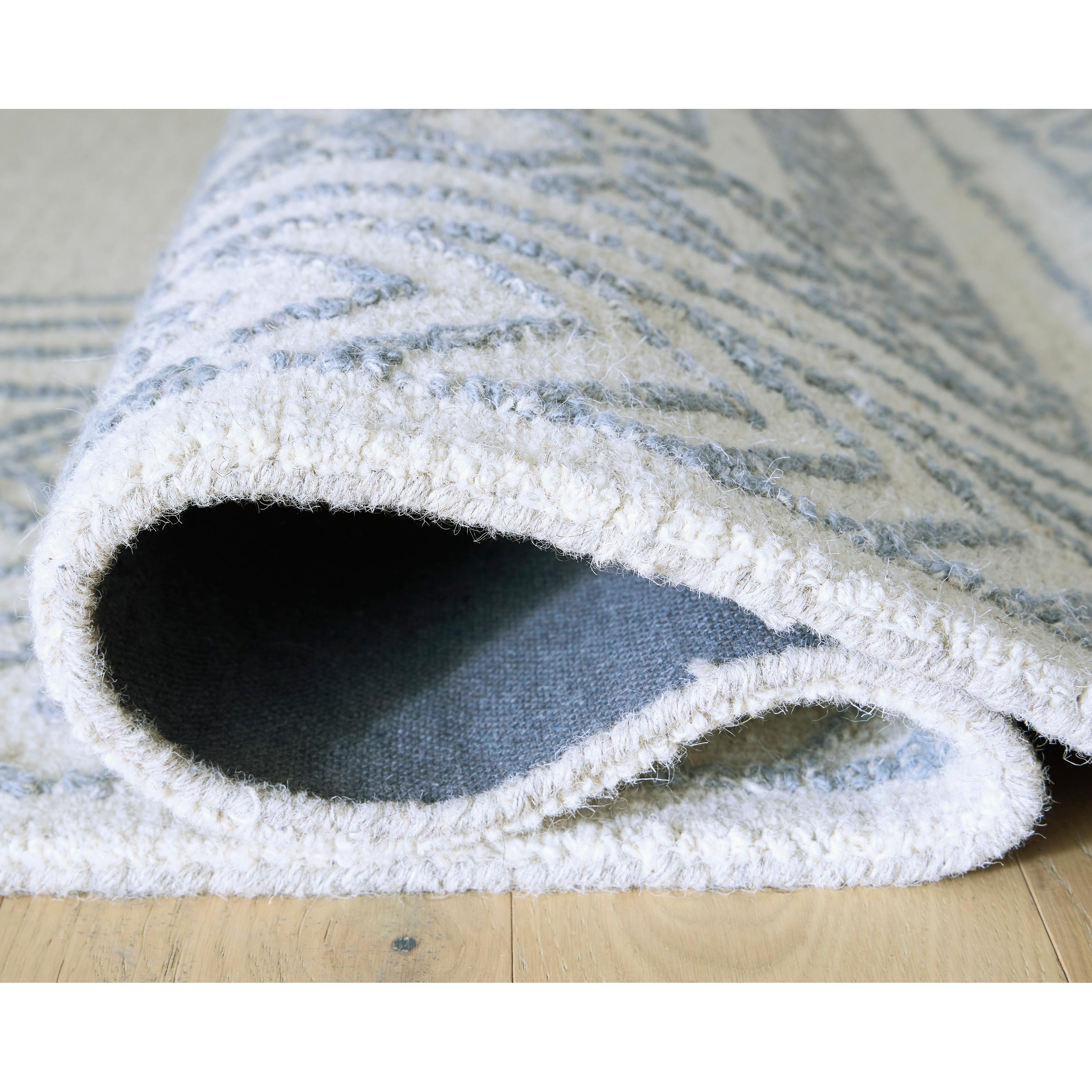  Size_5' x 6'11" --  Signature Design by Ashley Azelhurst Rug IMAGE 4