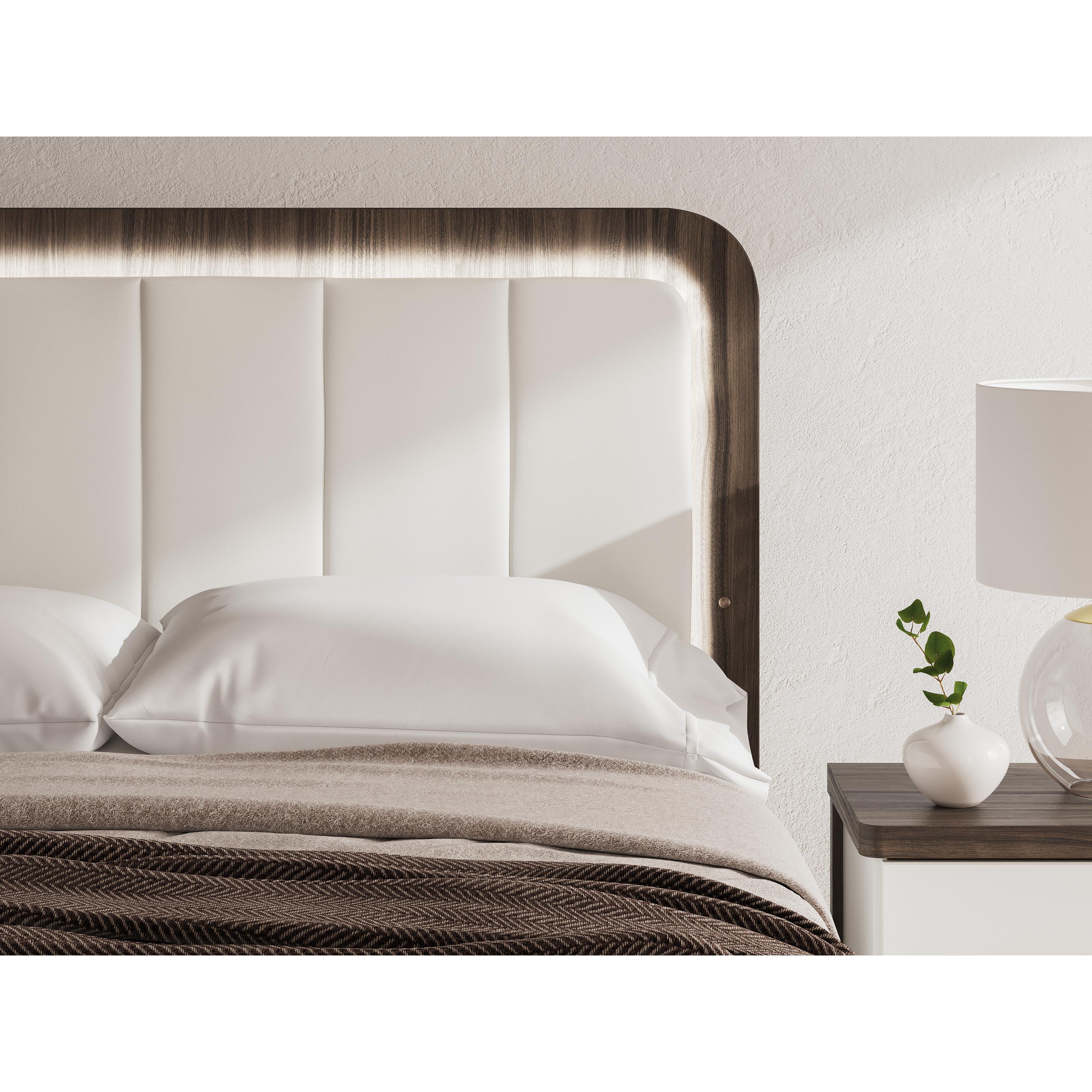  Size_Queen --  Signature Design by Ashley Kendanport Upholstered Panel Bed IMAGE 9