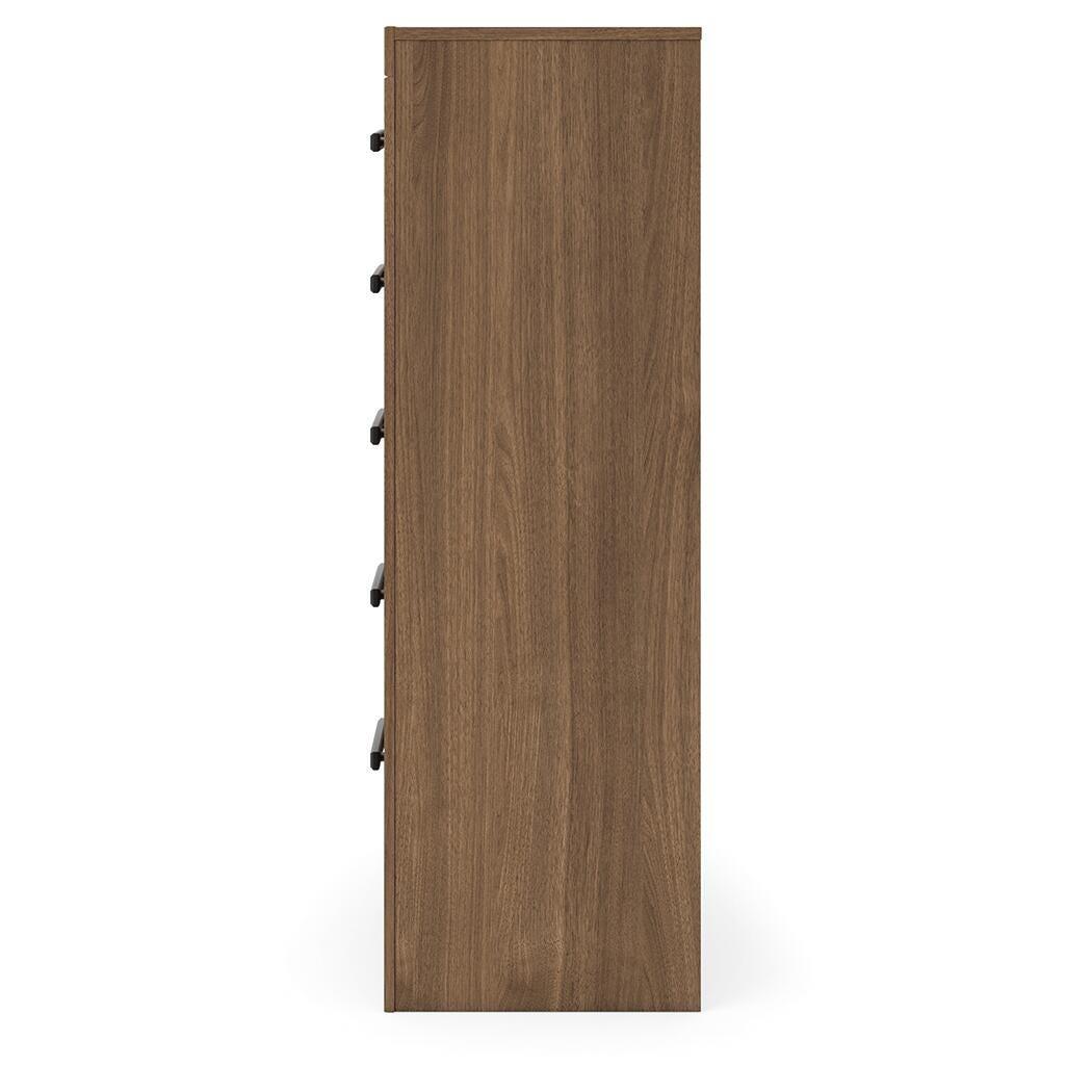  Signature Design by Ashley Broachmyn 5-Drawer Chest PCB1116-46 IMAGE 4