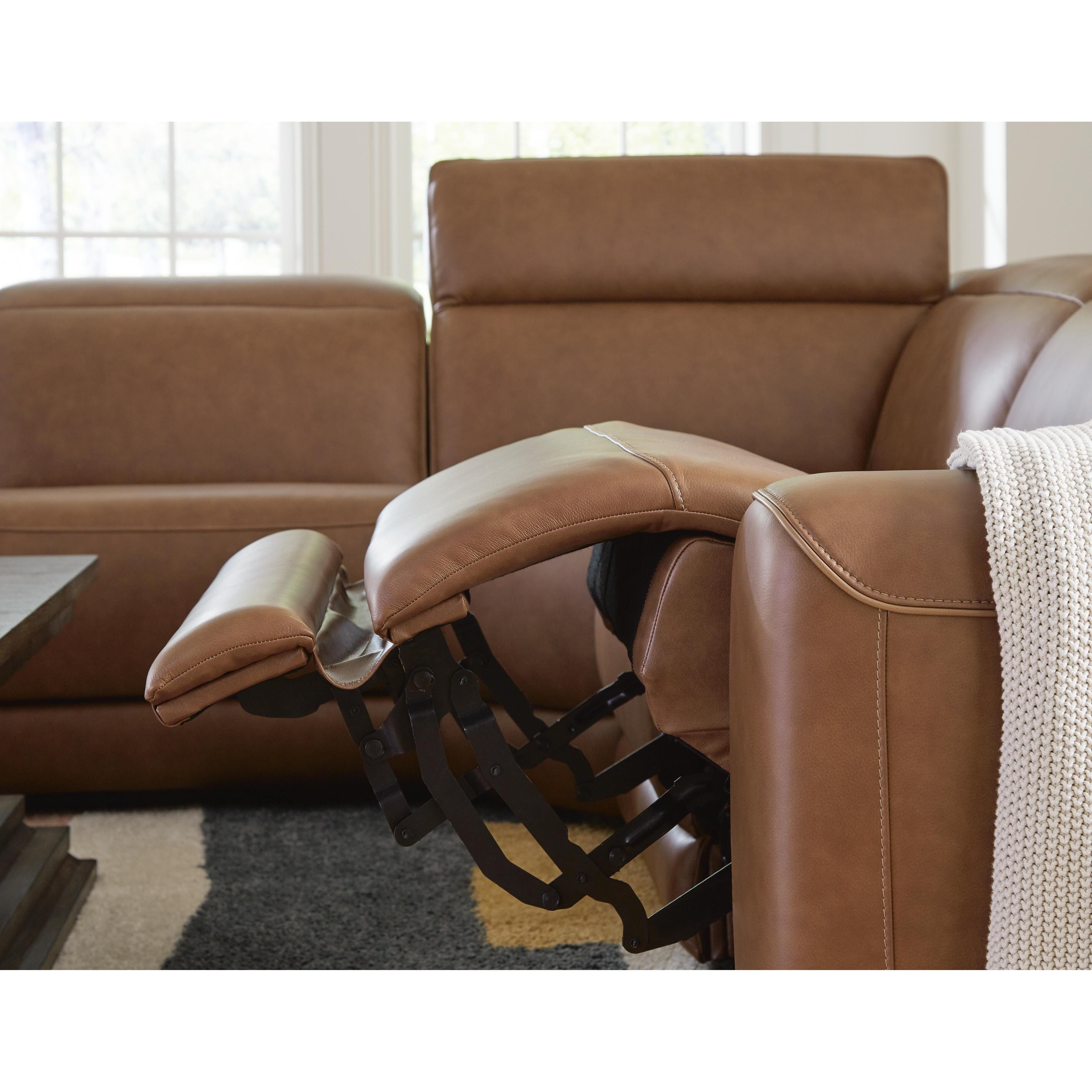  Signature Design by Ashley Magic Man Power Reclining Leather Match 5 pc Sectional PCU1070046A/PCU1070057/PCU1070058/PCU1070062/PCU1070077 IMAGE 3