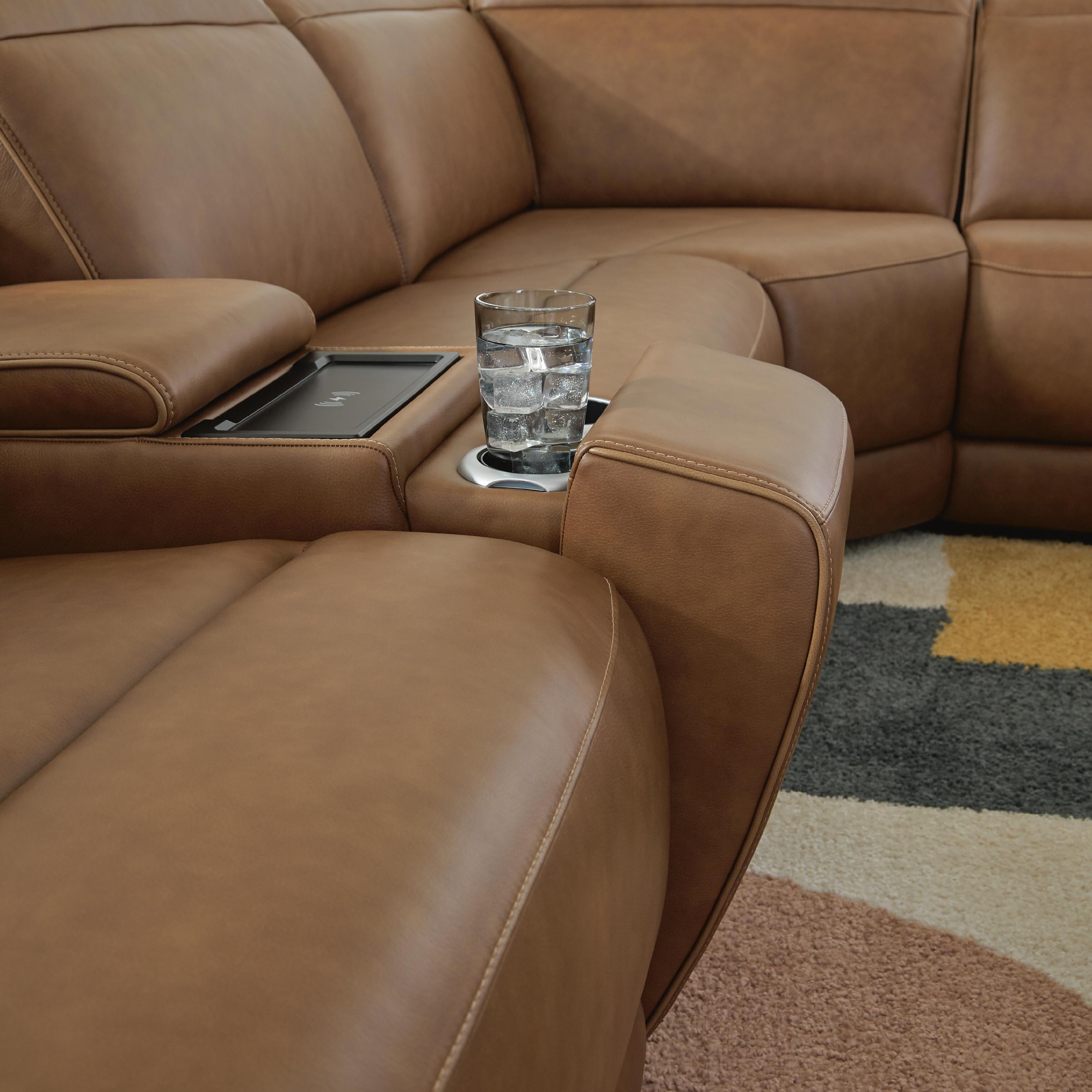  Signature Design by Ashley Magic Man Power Reclining Leather Match 5 pc Sectional PCU1070046A/PCU1070057/PCU1070058/PCU1070062/PCU1070077 IMAGE 4
