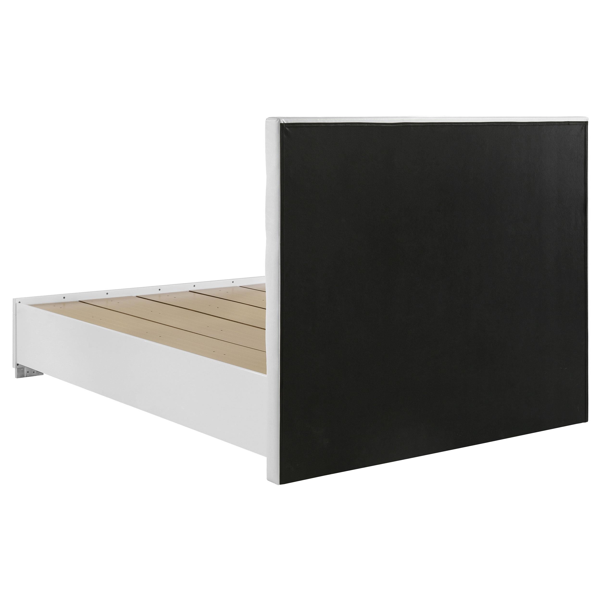  Coaster Furniture Felicity 203510Q Queen Storage Bed - White High Gloss IMAGE 4
