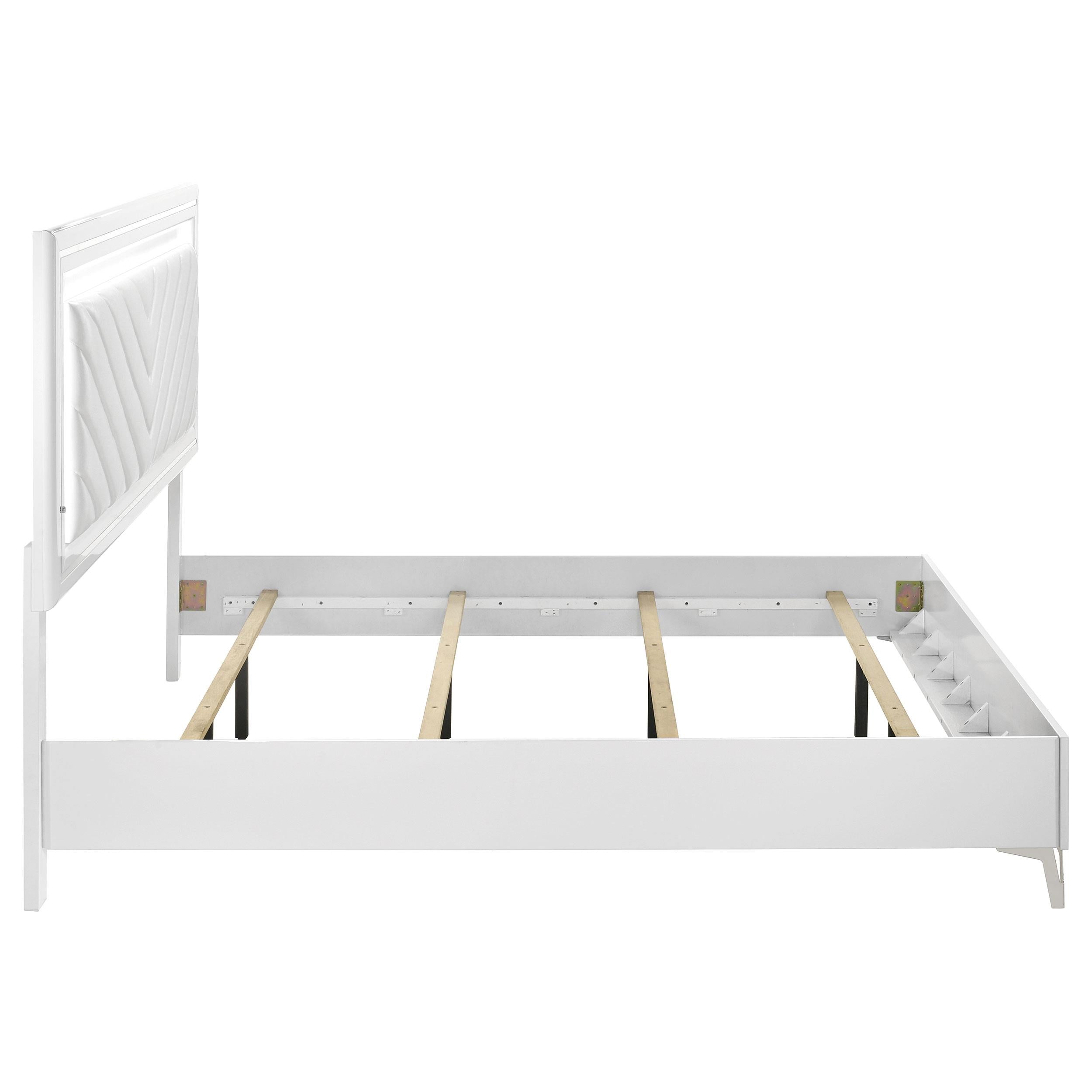  Coaster Furniture Cassia 215791KE Eastern King LED Panel Bed - White High Gloss IMAGE 3