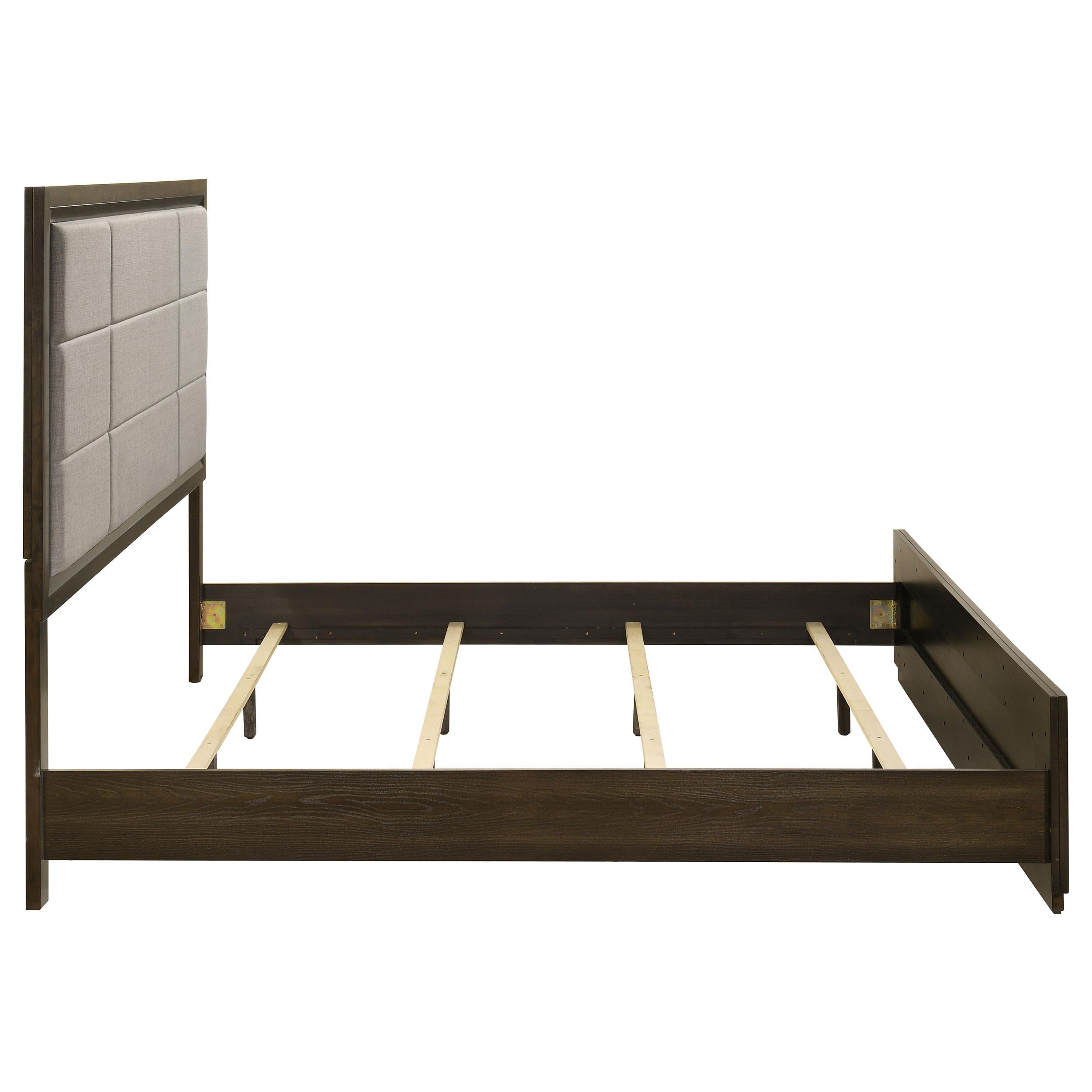  Coaster Furniture Atlas 215971KW 63-inch California King Upholstered Panel Bed - Grey/Dark Oak IMAGE 3