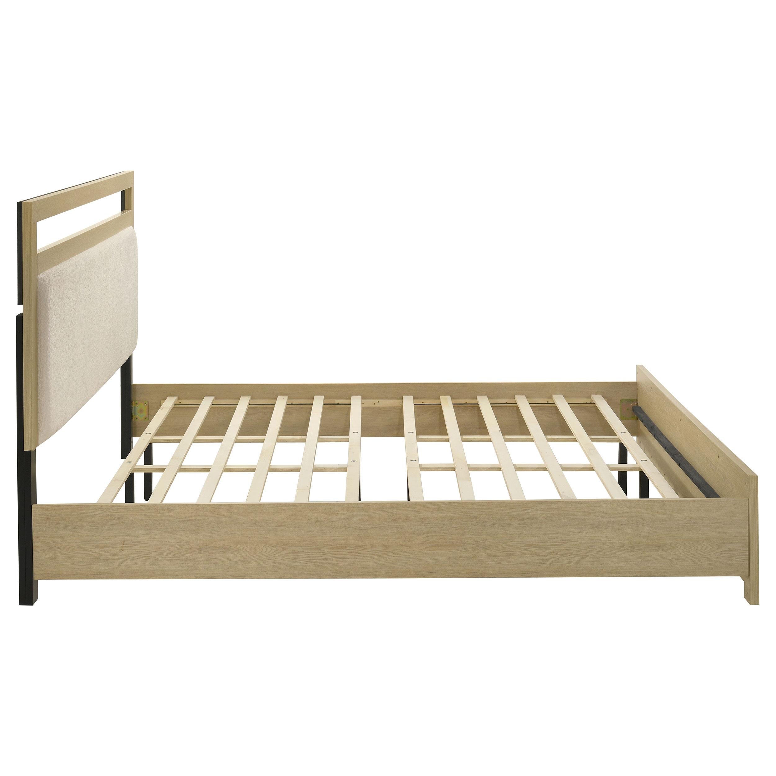  Coaster Furniture Hendricks 222651KE Eastern King Panel Headboard Platform Bed - Light Oak IMAGE 4