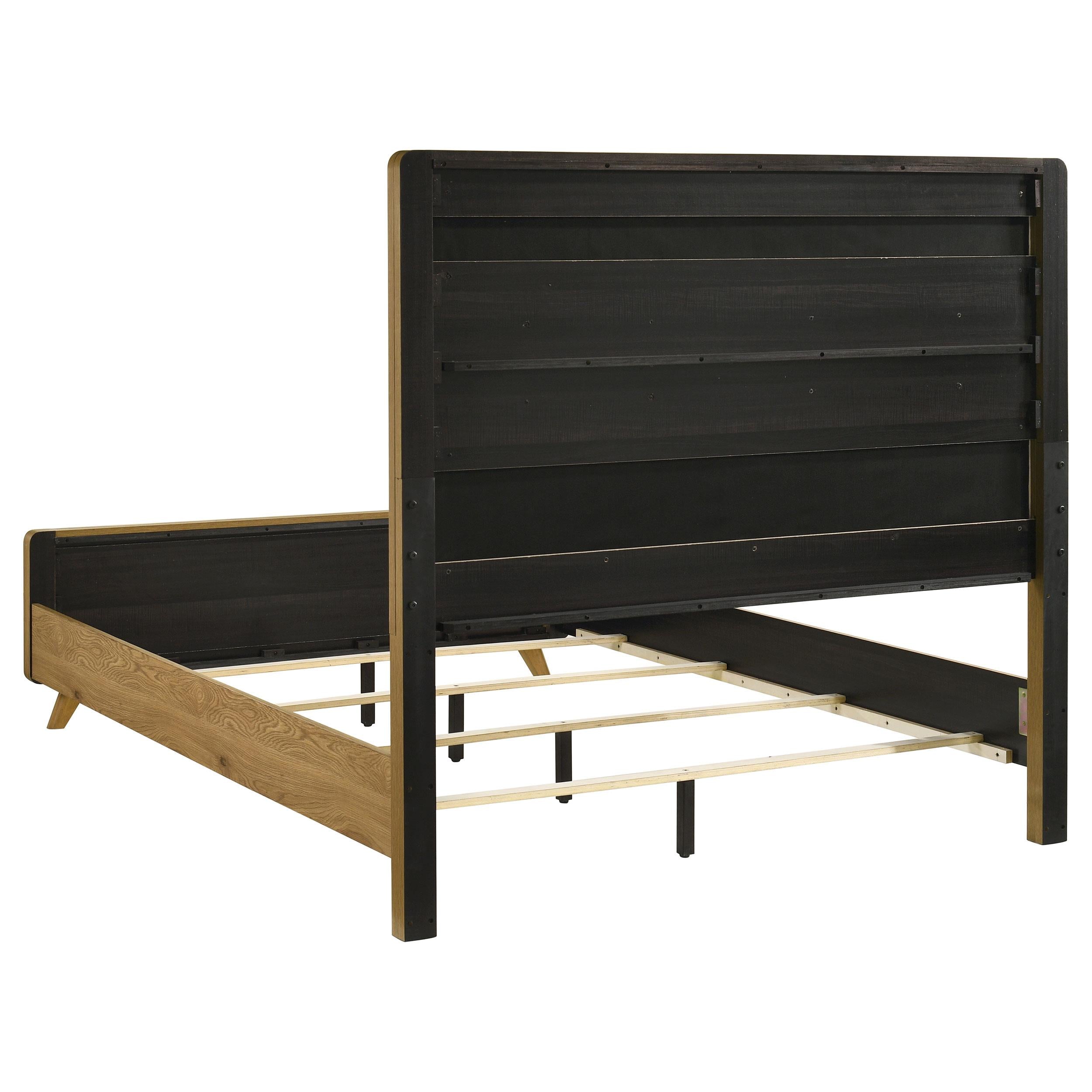 Coaster Furniture Bennett 222901Q 63-inch Queen Upholstered Panel Bed - Cream/Light Oak IMAGE 2