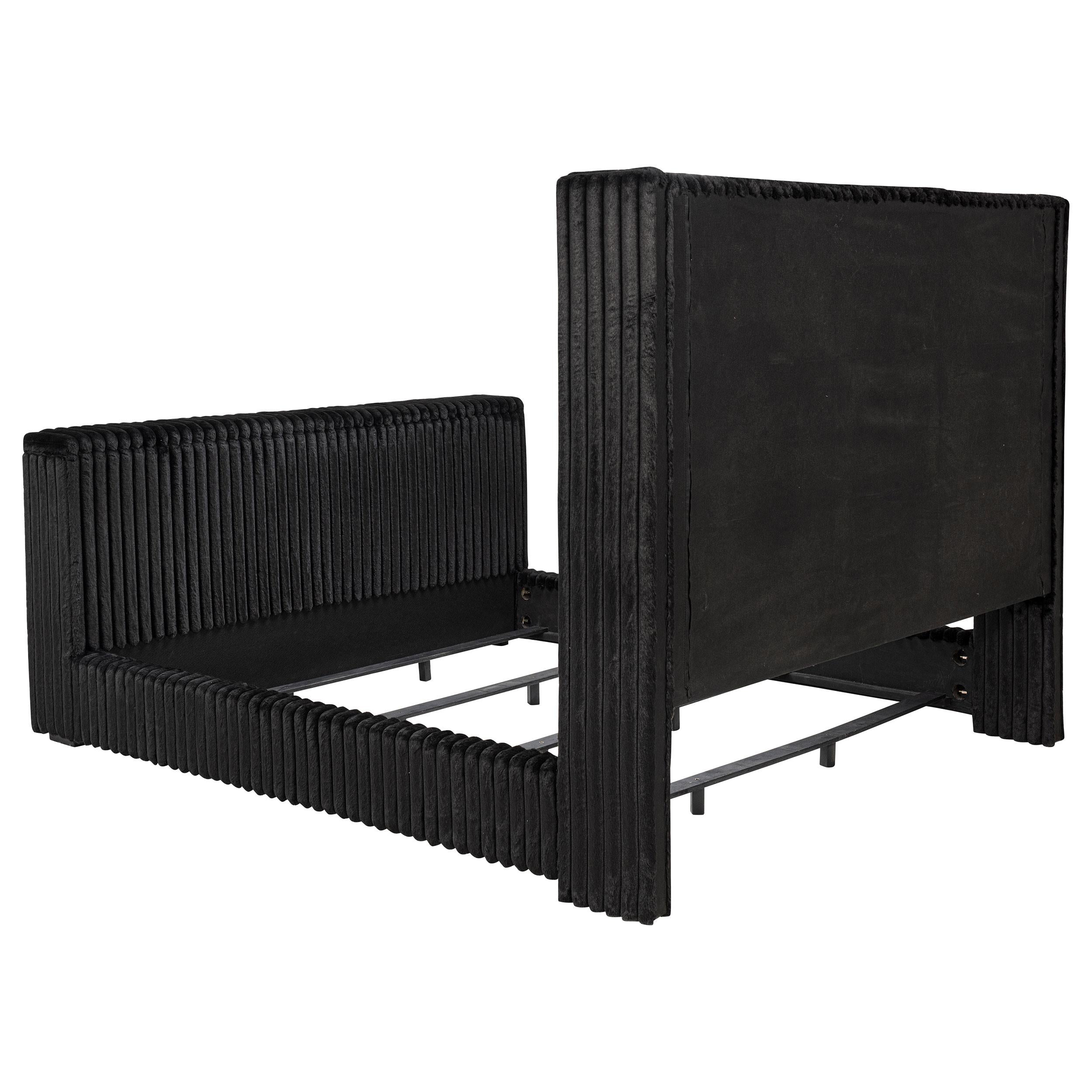  Coaster Furniture Centergrove 315945KE Upholstered Eastern King Wingback TV Bed - Black IMAGE 9