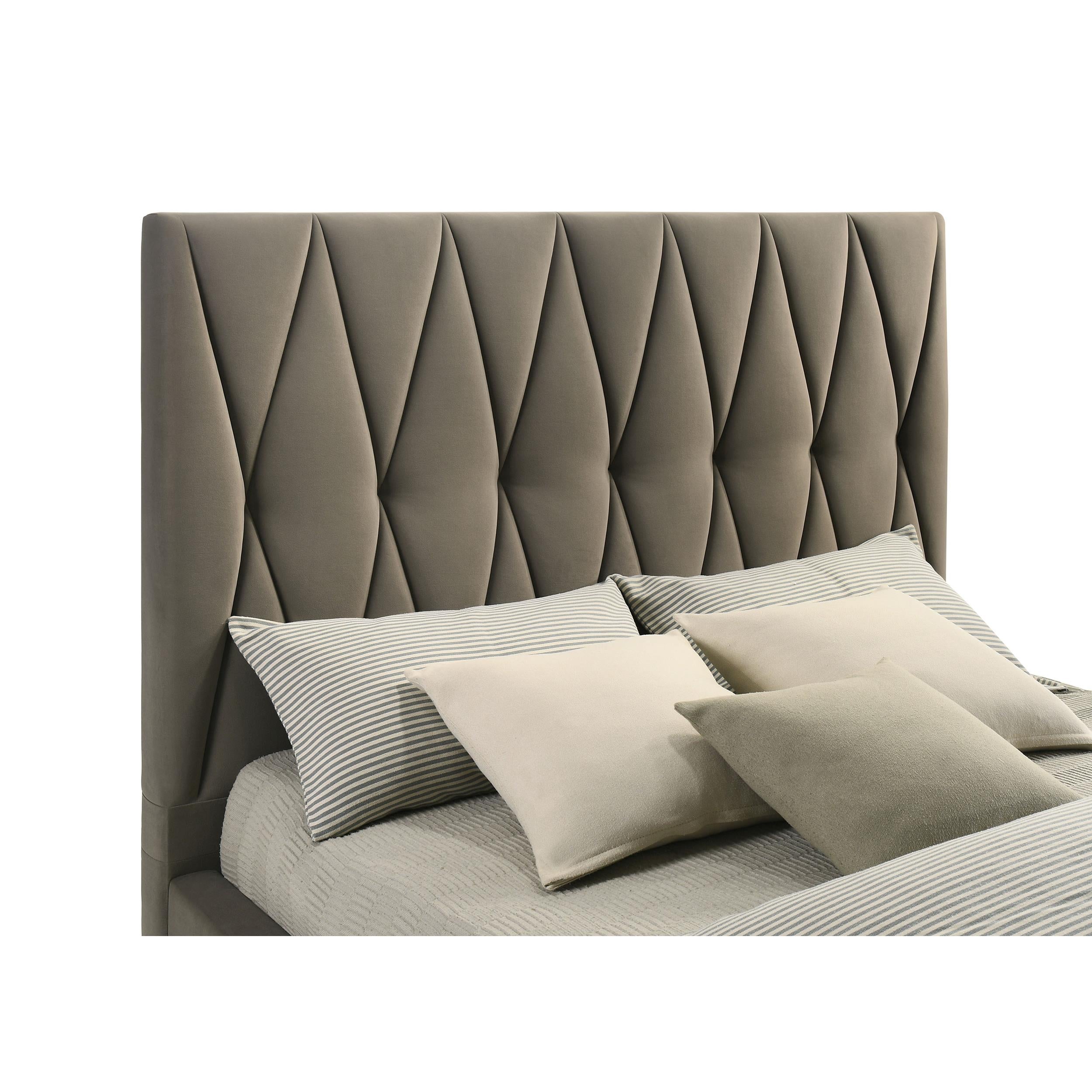  Coaster Furniture Delsea 315975Q Upholstered Queen Panel Platform Bed - Light Brown IMAGE 4