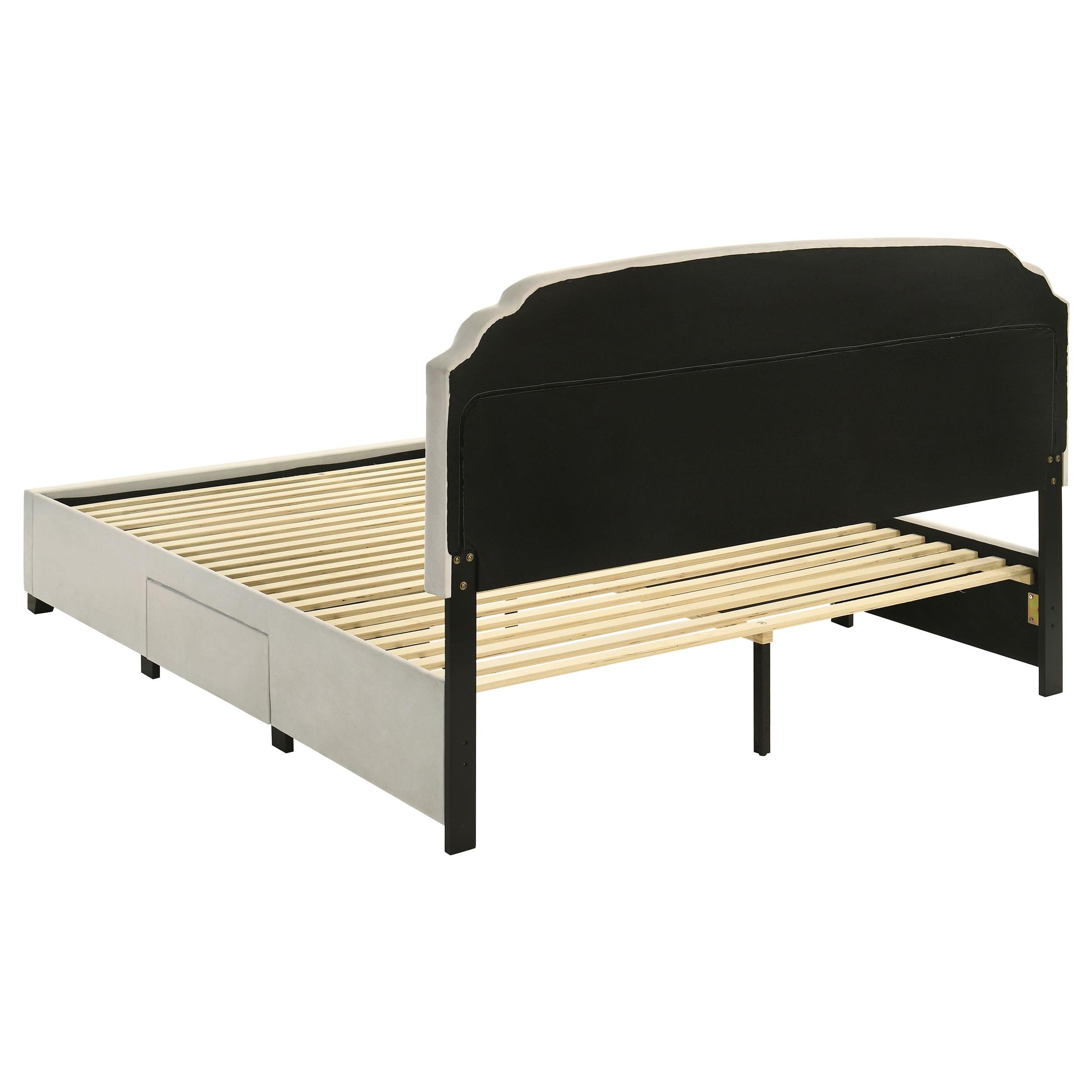  Coaster Furniture Marianna 316011KE 4-drawer Upholstered Eastern King Storage Bed - Cream IMAGE 3