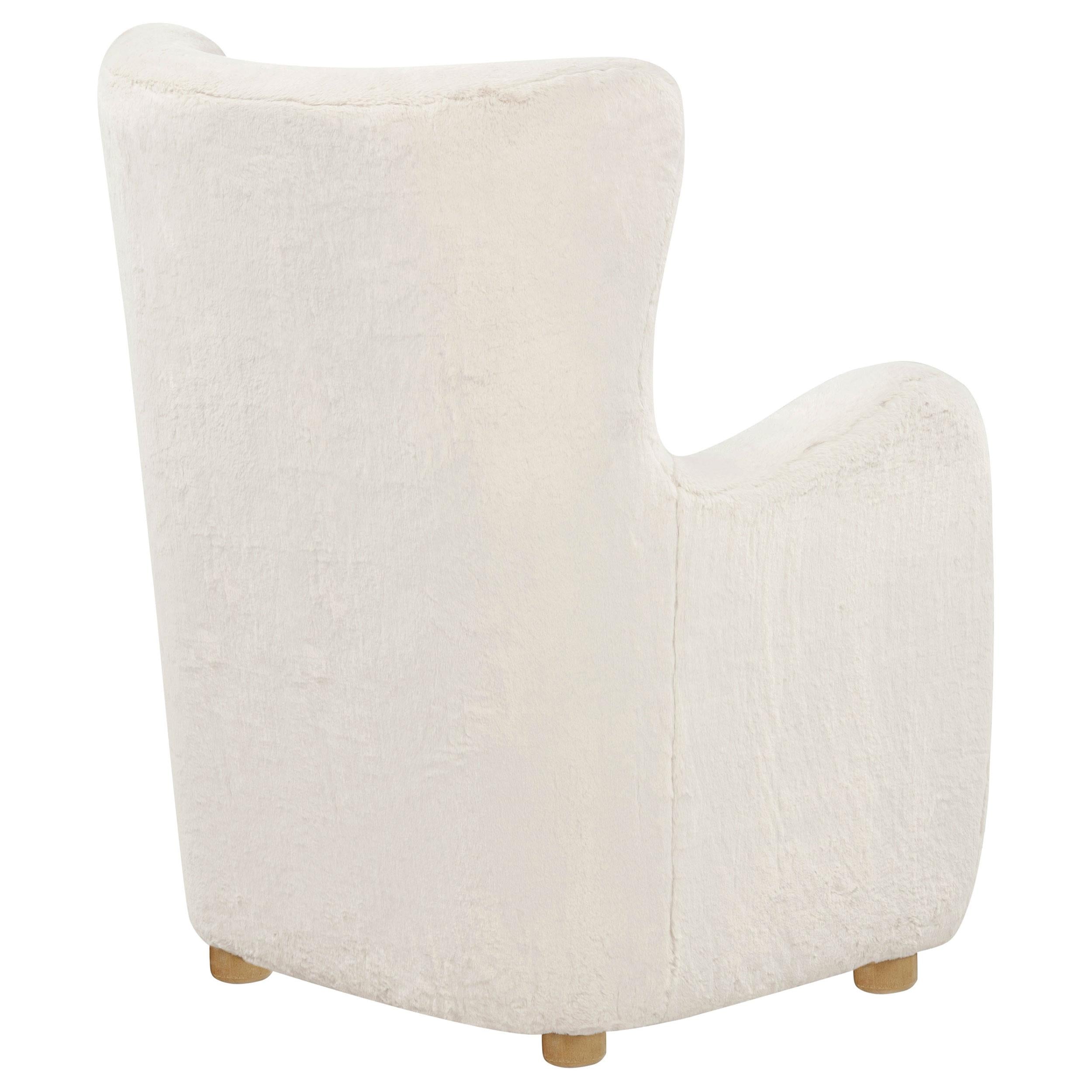  Coaster Furniture Thornton 903175 Faux Fur Upholstered Wingback Lounge Accent Chair - Ivory IMAGE 4