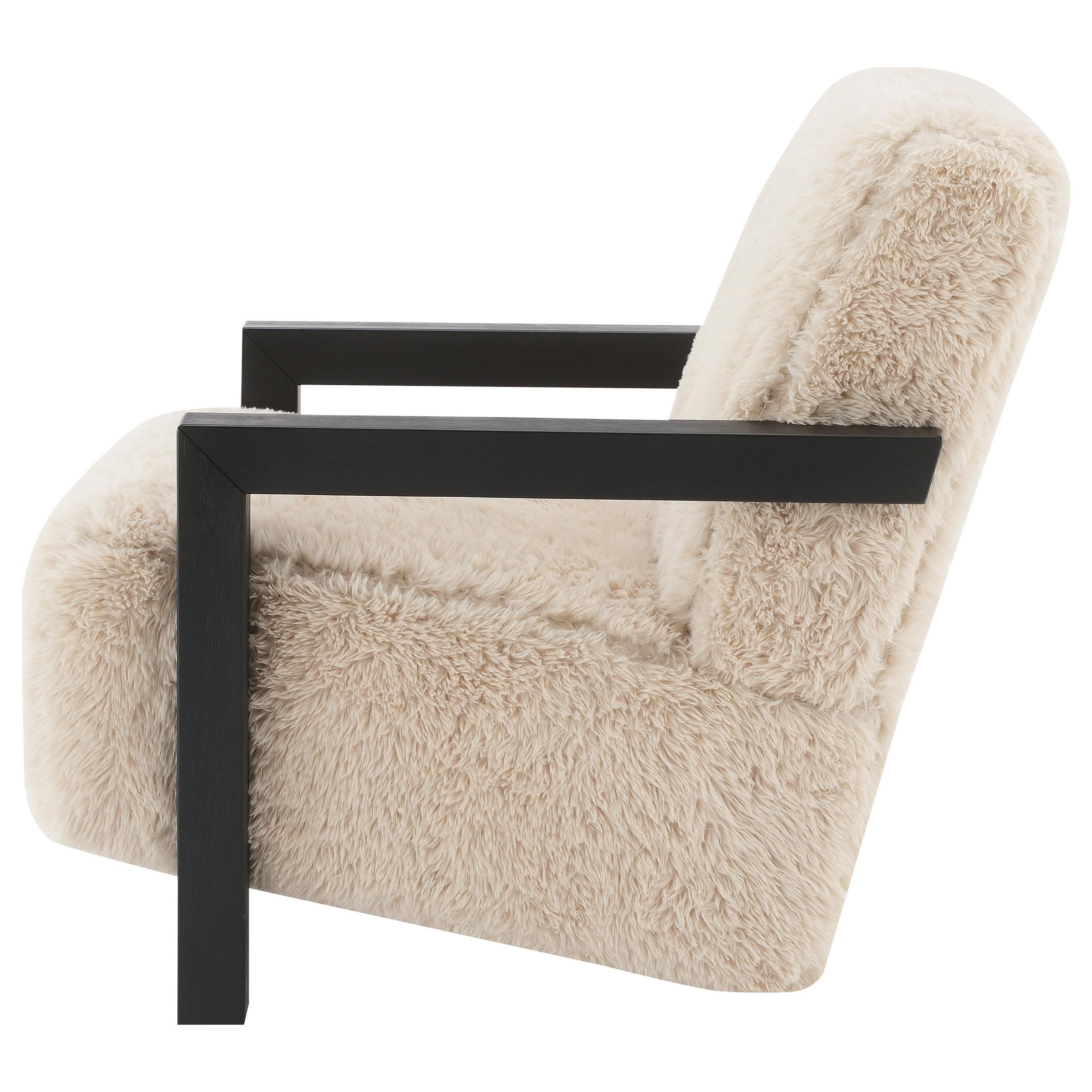  Coaster Furniture Fitzroy 907533 Faux Fur Upholstered Chair Solid Wood Arms - Latte IMAGE 3