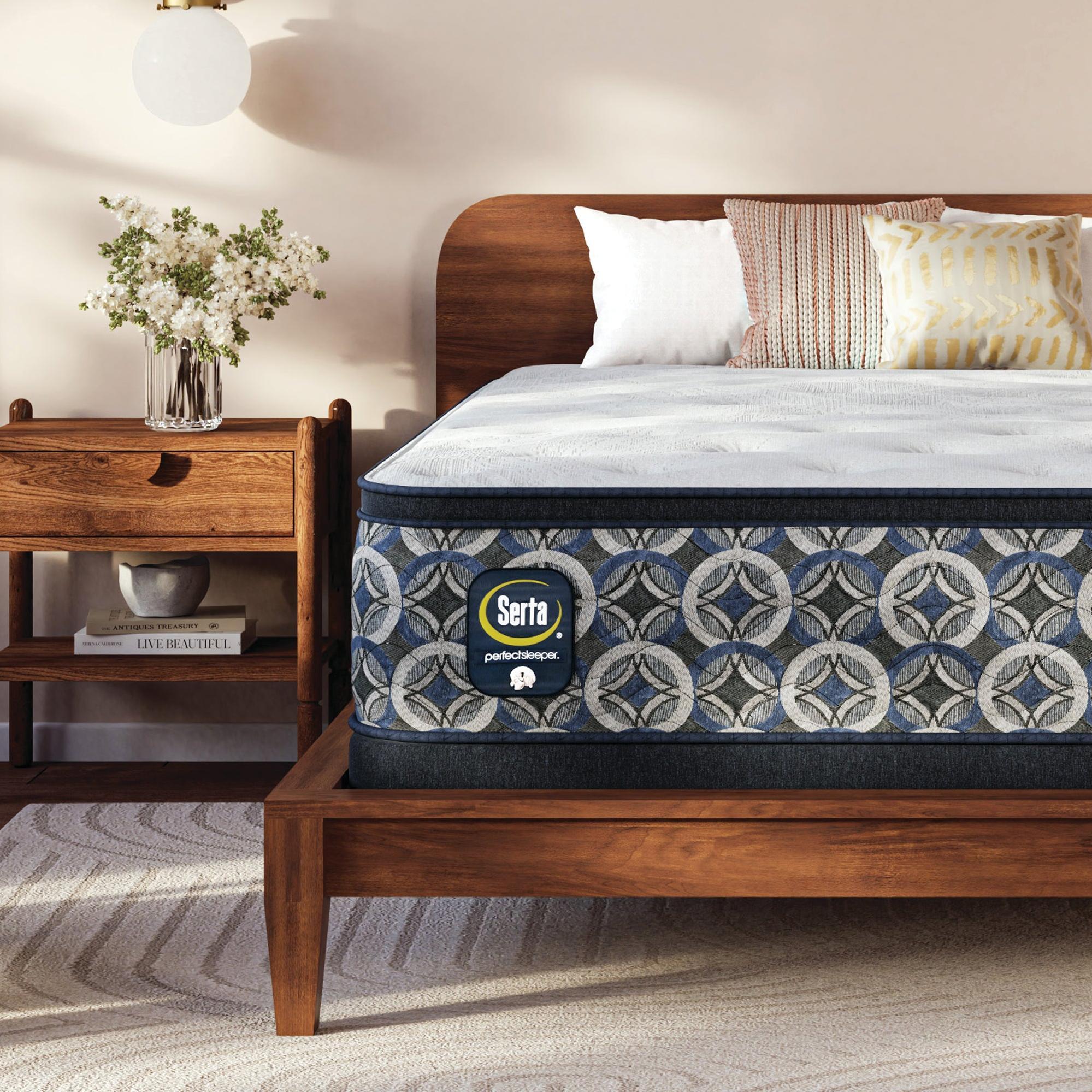 Size_Full -- Cascade Canyon Medium Pillow Top Mattress (Full) IMAGE 2