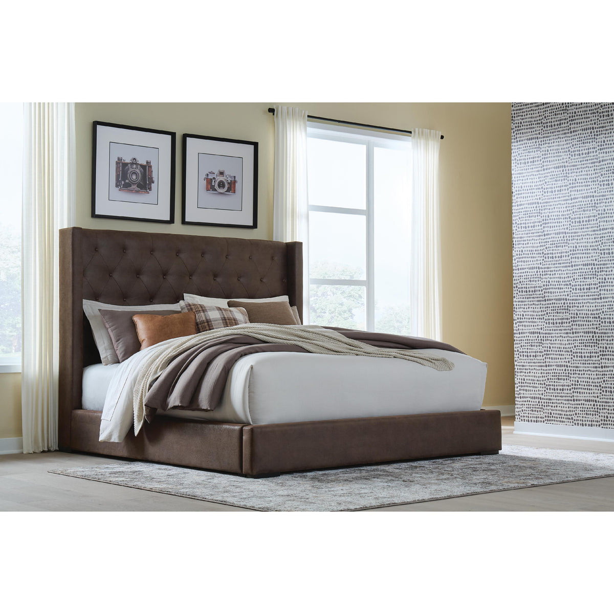  Signature Design by Ashley Lavernty PCB9002B1 Queen Upholstered Storage Bed IMAGE 5