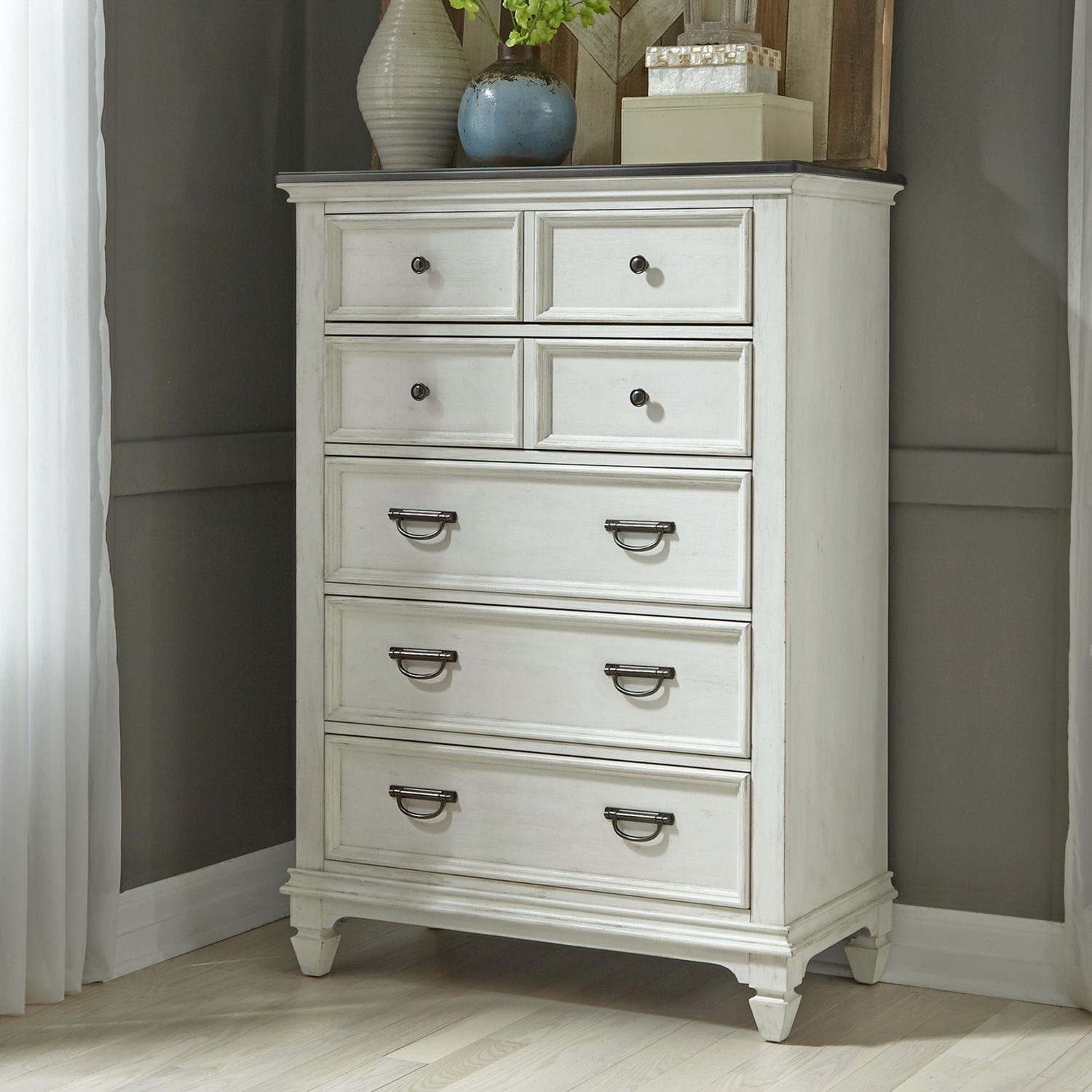 Allyson Park Chest-chest-Liberty Furniture-New Braunfels Mattress Company