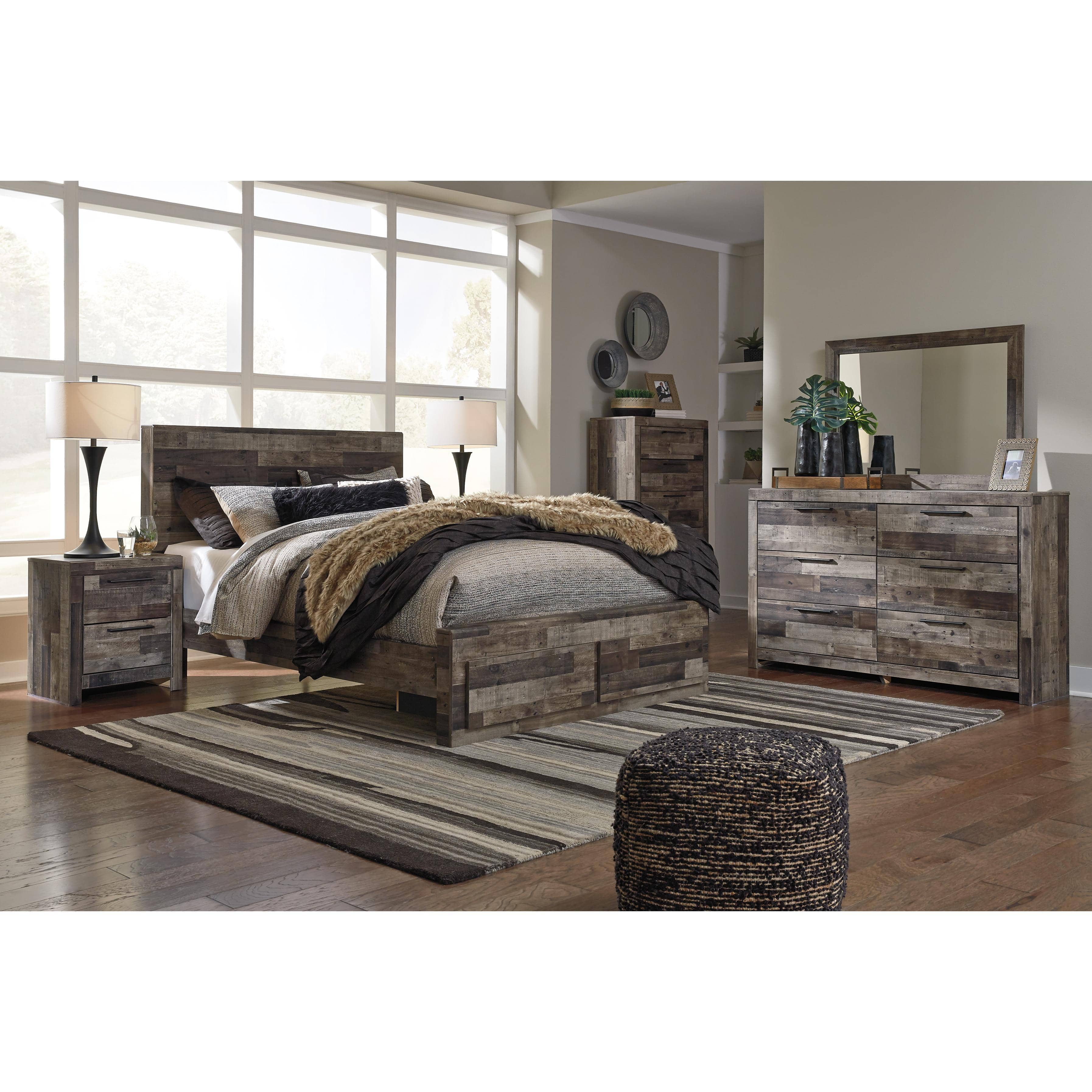 Benchcraft Derekson B200B84 6 pc Queen Panel Storage Bedroom Set