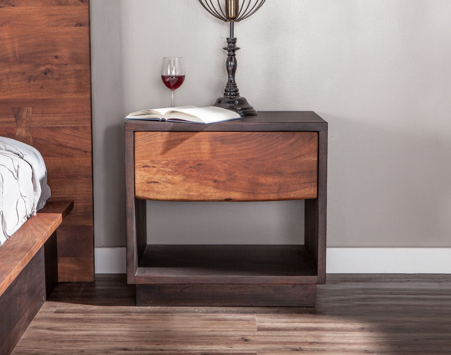 San Marino Nightstand-Nightstand-Home Trends & Design-New Braunfels Mattress Company