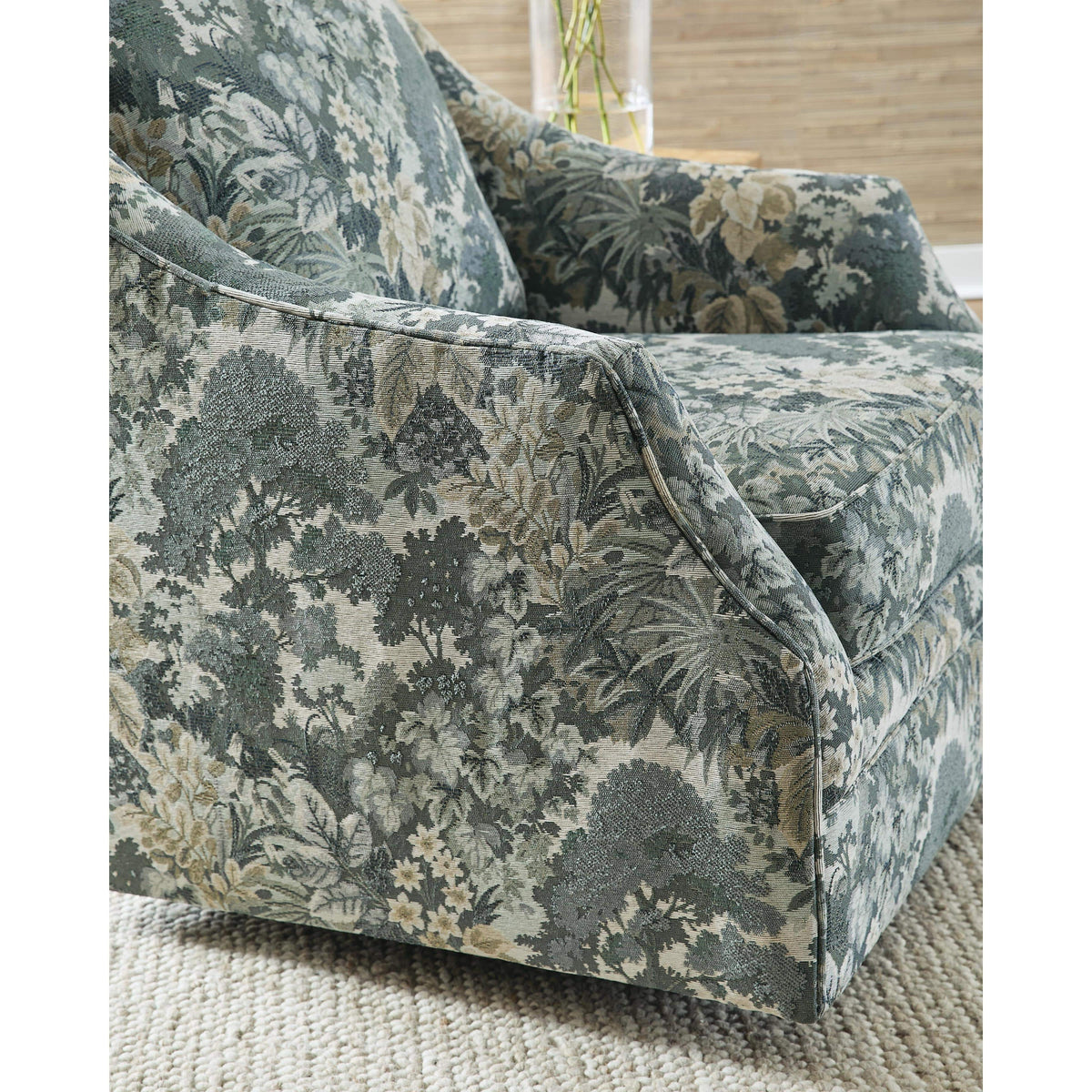 Signature Design by Ashley Gubbins A3000852 Swivel Accent Chair