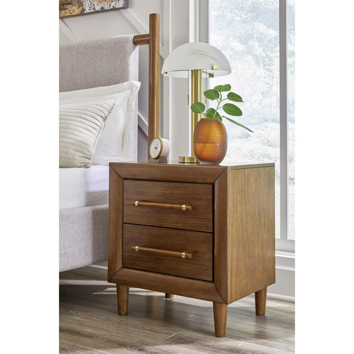 Signature Design by Ashley Lyncott B615B12 6 pc Queen Upholstered Panel Bedroom Set